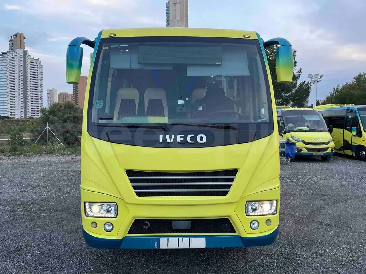 iveco-ferqui-front-fleequid-ZCFA71AG502676829
