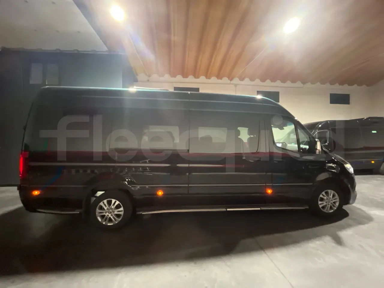 mercedes-benz-sprinter-external-fleequid-W1V9076351P358645