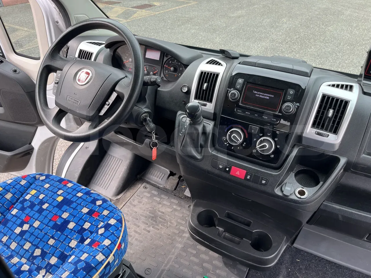 fiat-ducato-steering-wheel-dashboard-fleequid-ZFA25000002N00818