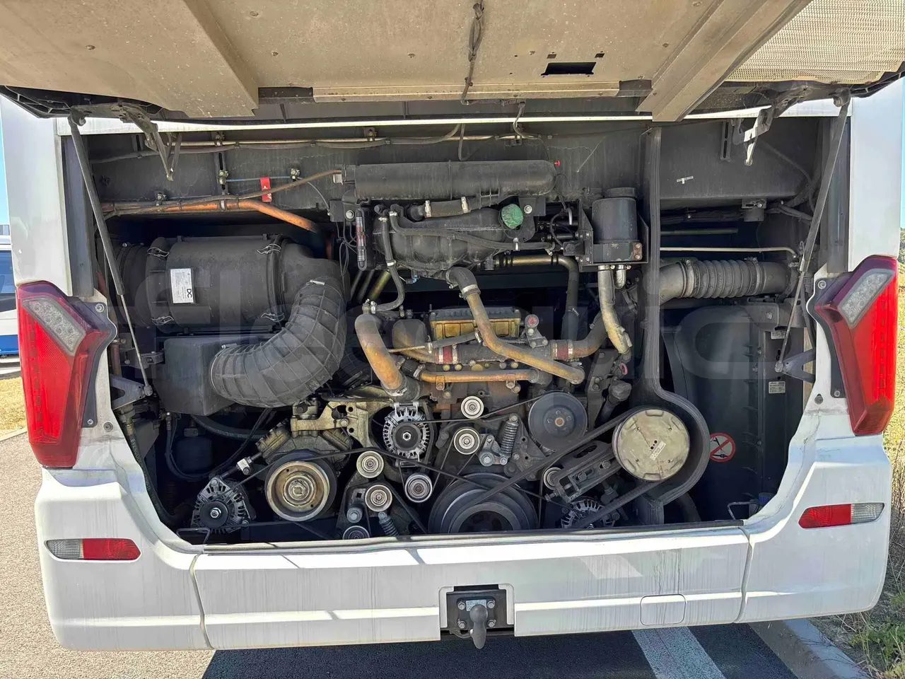 setra-s516-engine-fleequid-WKK41023013126433