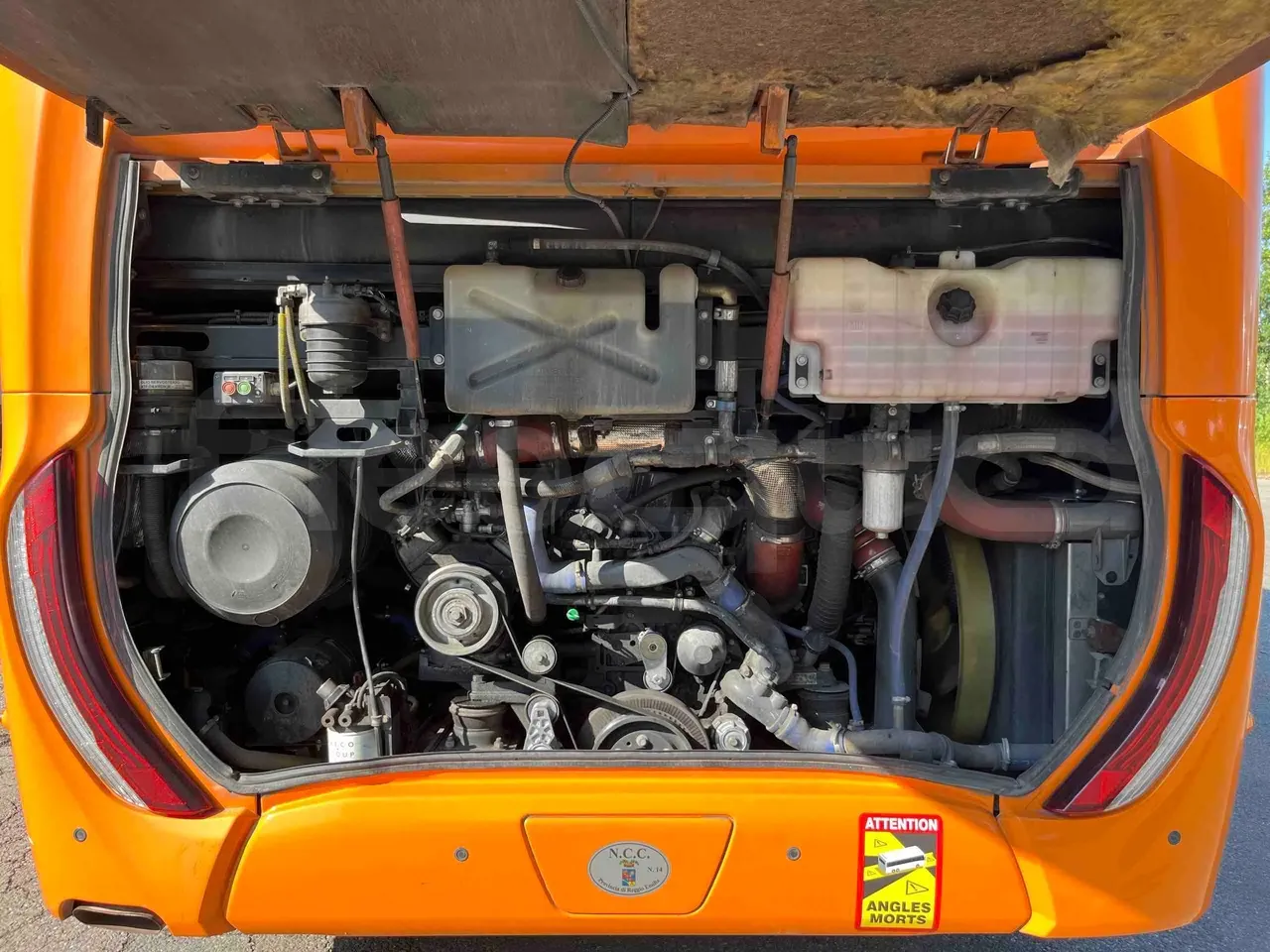 iveco-magelys-engine-fleequid-VNE7257RX00002262