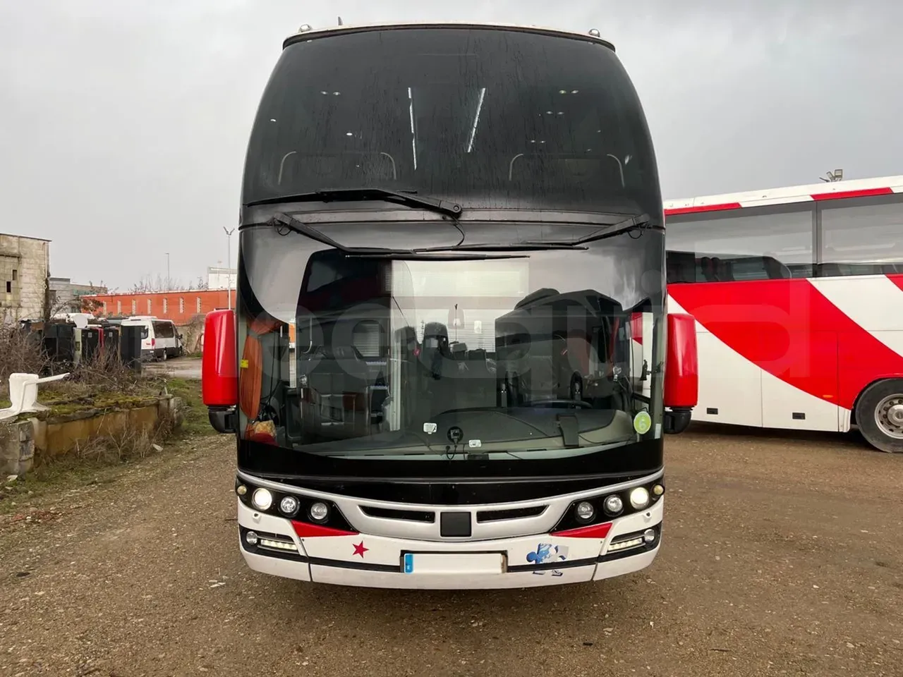 volvo-beulas-front-fleequid-YV3T2U821GA175710