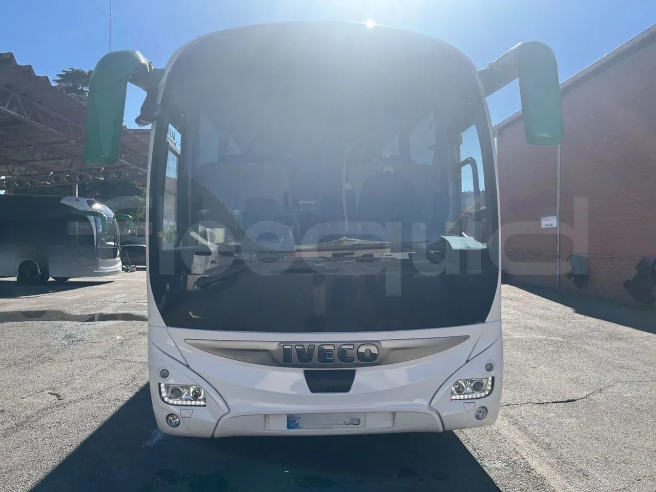 iveco-magelys-front-fleequid-VNE7257R400002211