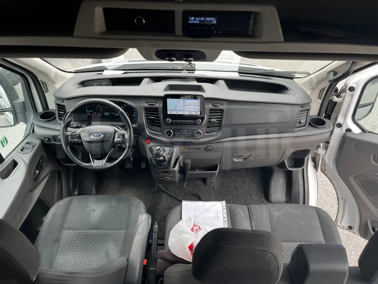 ford-transit-steering-wheel-dashboard-fleequid-WF0MXXTTRMKT41965