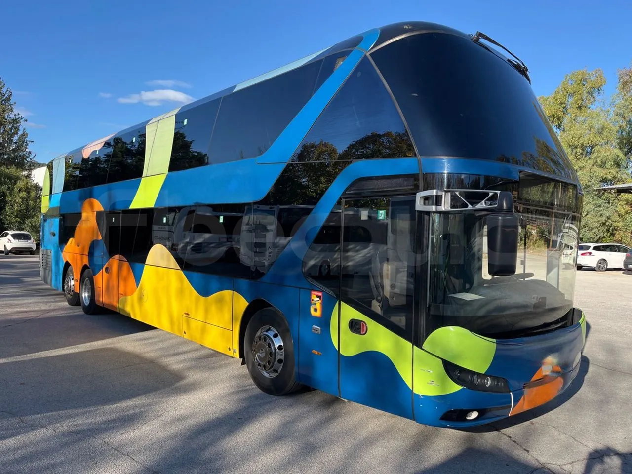 Neoplan Skyliner 2022: použitý autobus Euro 6 s 79 místy