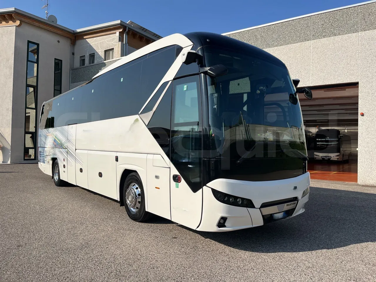 neoplan-tourliner-cover-fleequid