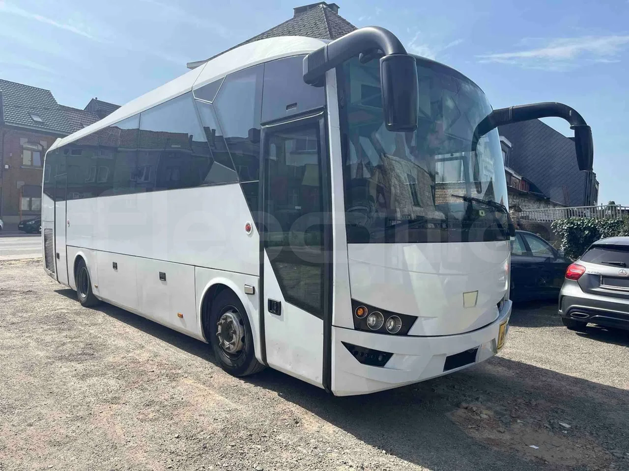 Isuzu Visigo 2017 occasion : minibus Euro 6 40 places automatique
