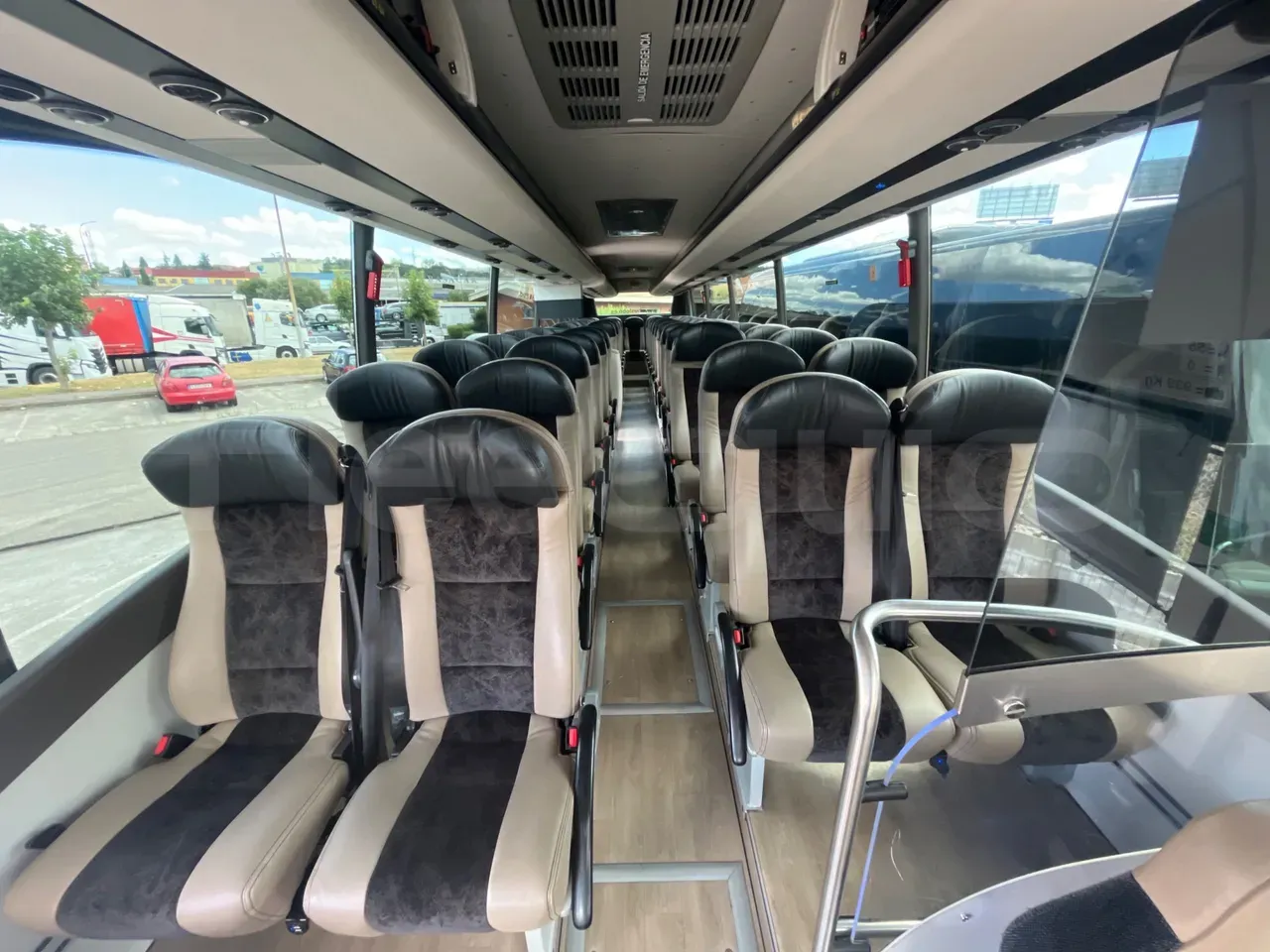 volvo-sunsundegui-internal-fleequid-YV3T2U826FA172736