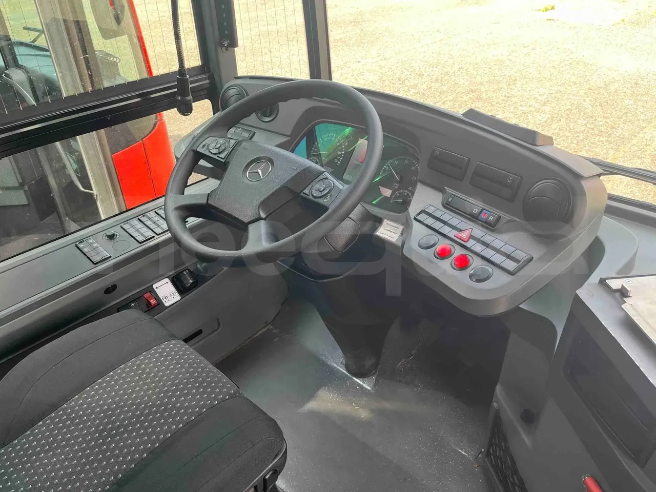 mercedes-benz-citaro-steering-wheel-dashboard-fleequid-WEB62802313138188