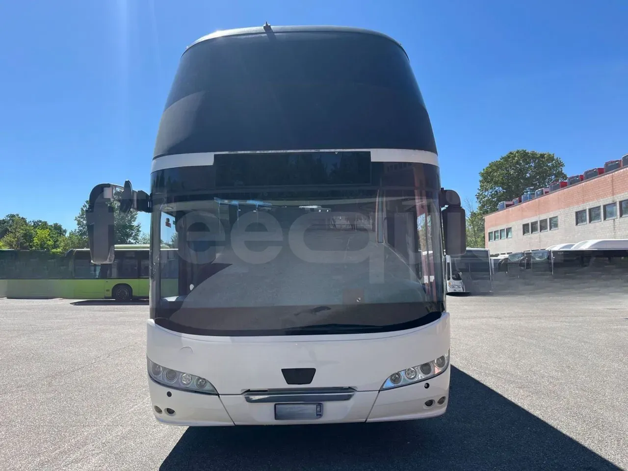 neoplan-skyliner-front-fleequid-WAGP06ZZ6GT024024
