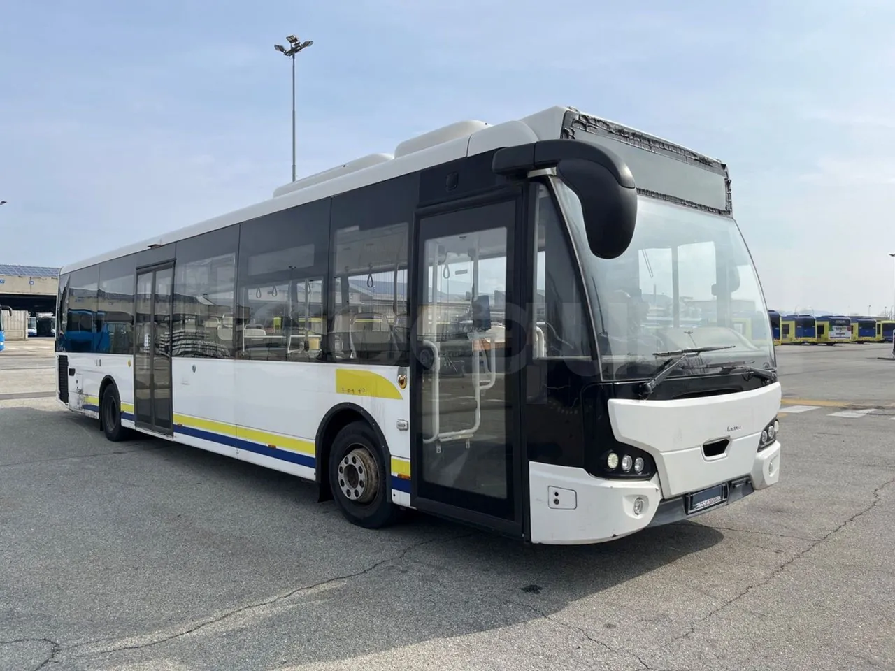 Vdl Citea 2017 używany: 43 miejsc, Euro 6, 1 266 333 km