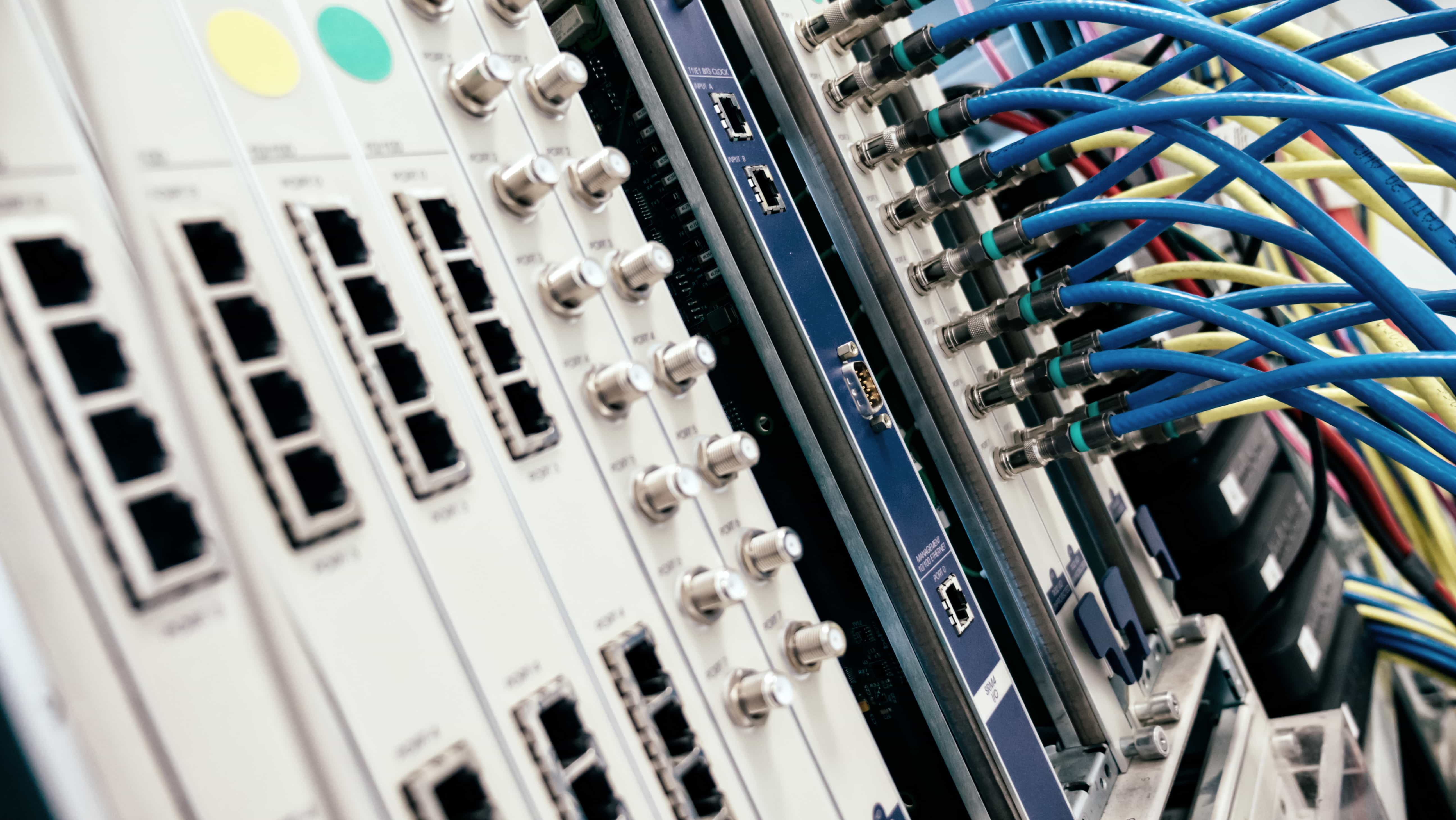 Cloud computing architecture: SaaS, PaaS, IaaS