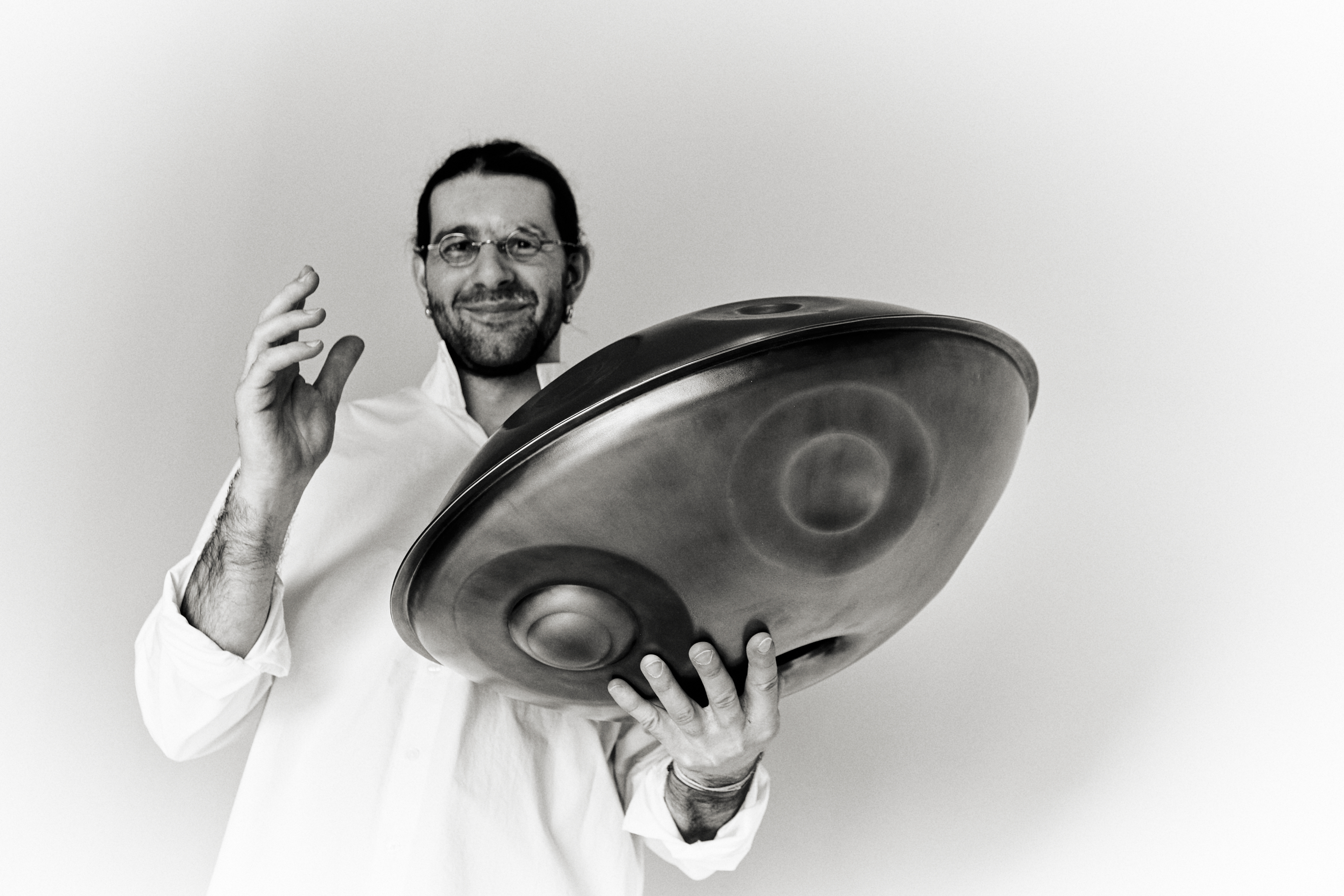 Handpan & Frame Drum Seminar with Kirill Osherov from 5-9 June 