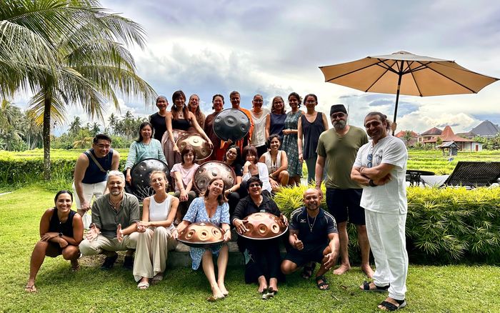 Mediterranean Rhythms — Handpan Conversations