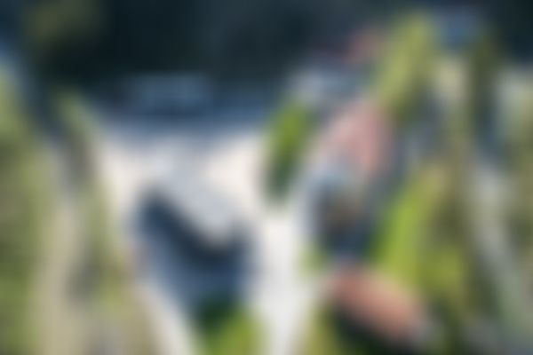 Luftaufnahme des Kraftwerk Plansee