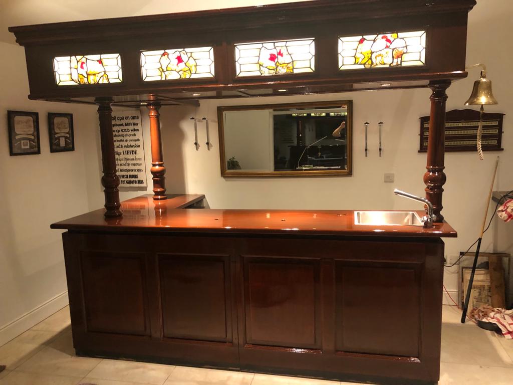 Complete bar restauratie