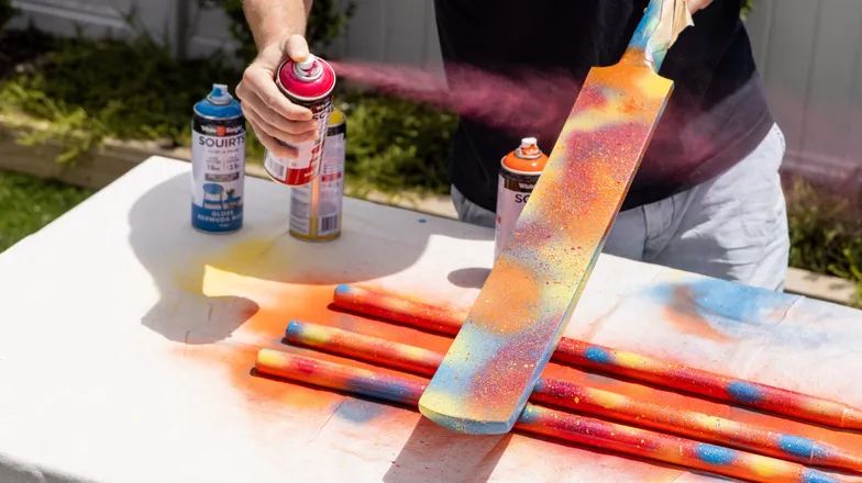 How to Personalise a Backyard Cricket Set with White Knight Squirts