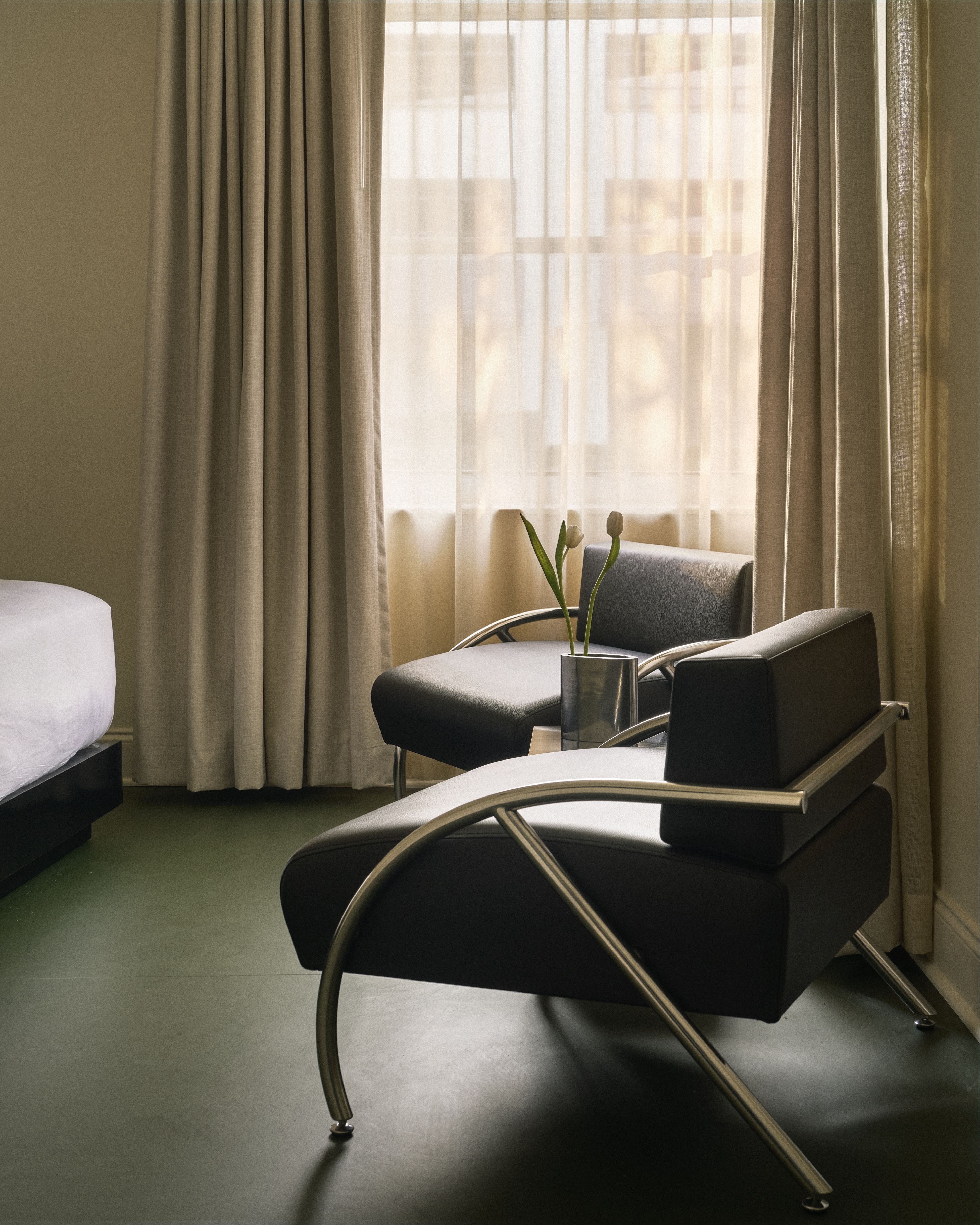 Perroquet Hotels