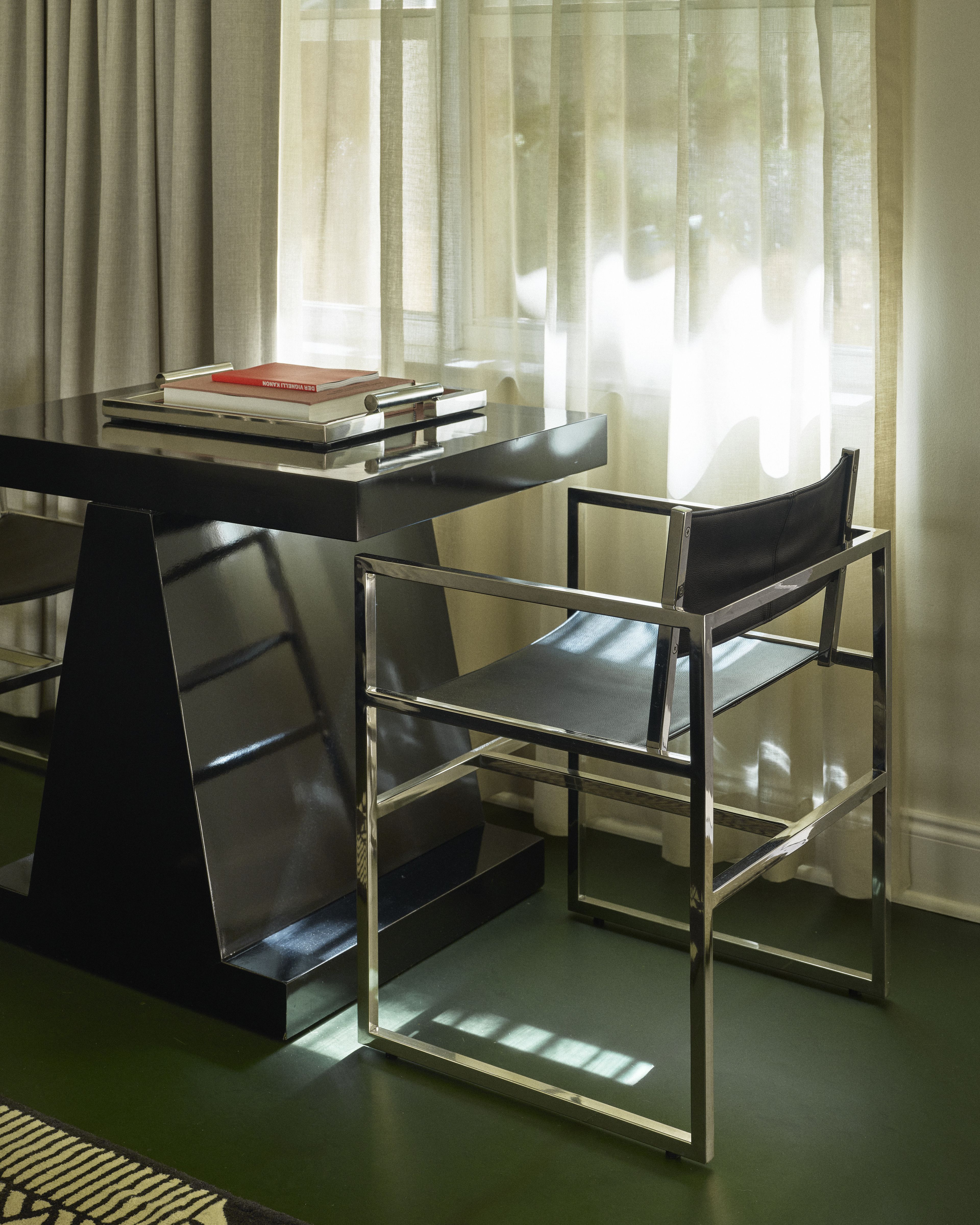 Perroquet Hotels