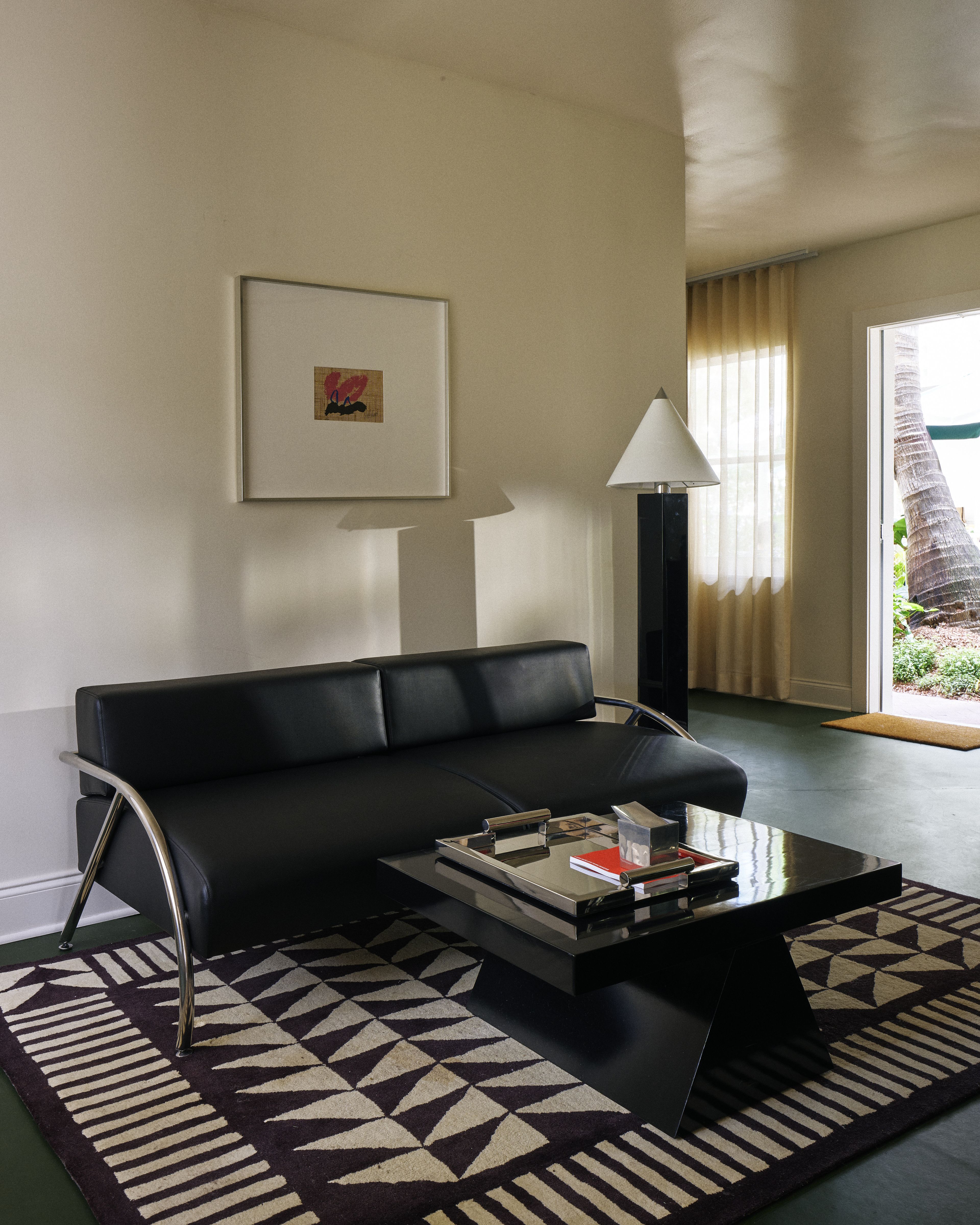 Perroquet Hotels