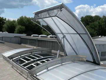 Kingspan Essmann Insektenschutzgitter MosquitoMesh geöffnet