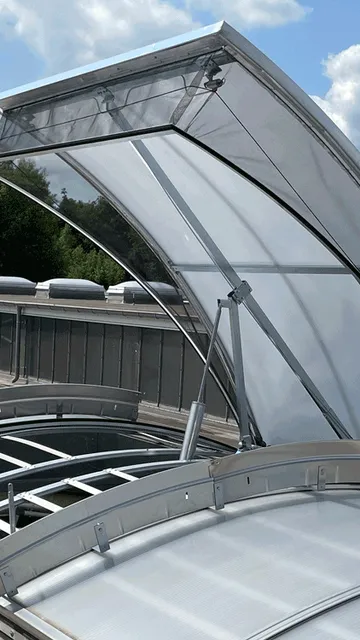 Kingspan Essmann Insektenschutzgitter MosquitoMesh geöffnet