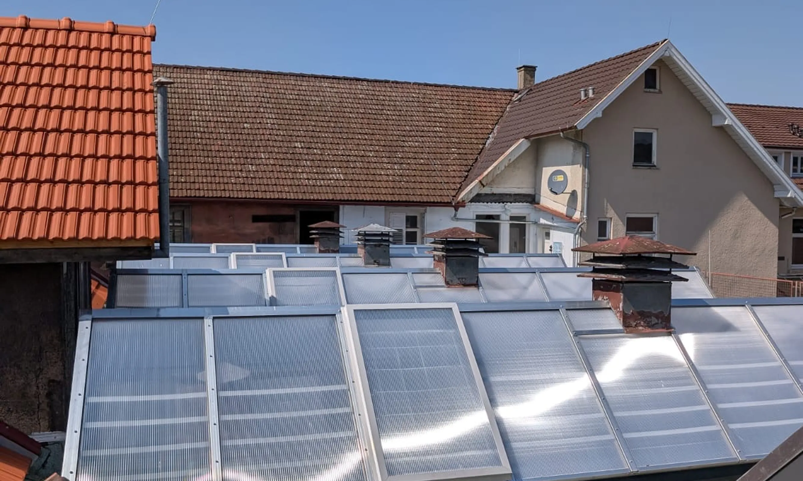 Kingspan Essmann Sattellichtbandsysteme SLB basic ID 1200 plus Motorworld Metzingen