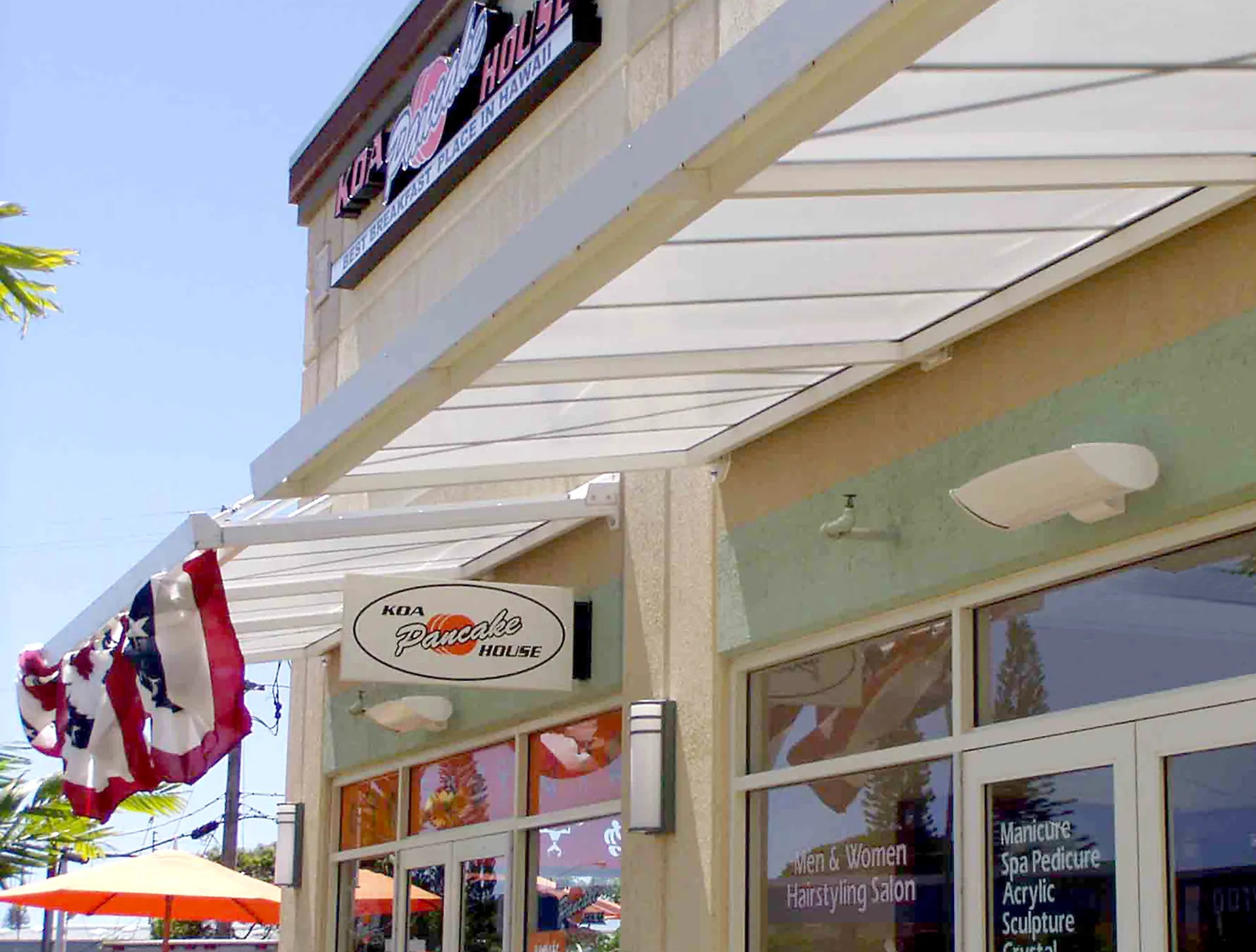 LiteBrow™ Suspended Canopy System over Shopping Center Entryway