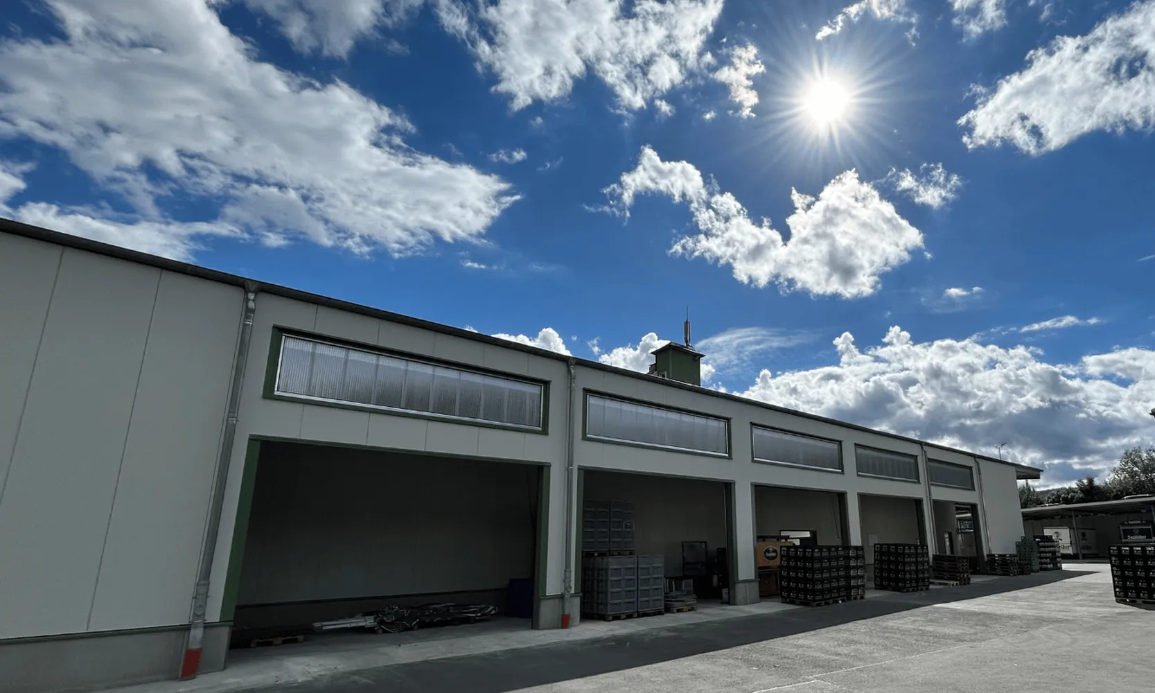Kingspan Essmann Funktionsfassade Aurora an einem Brauhaus