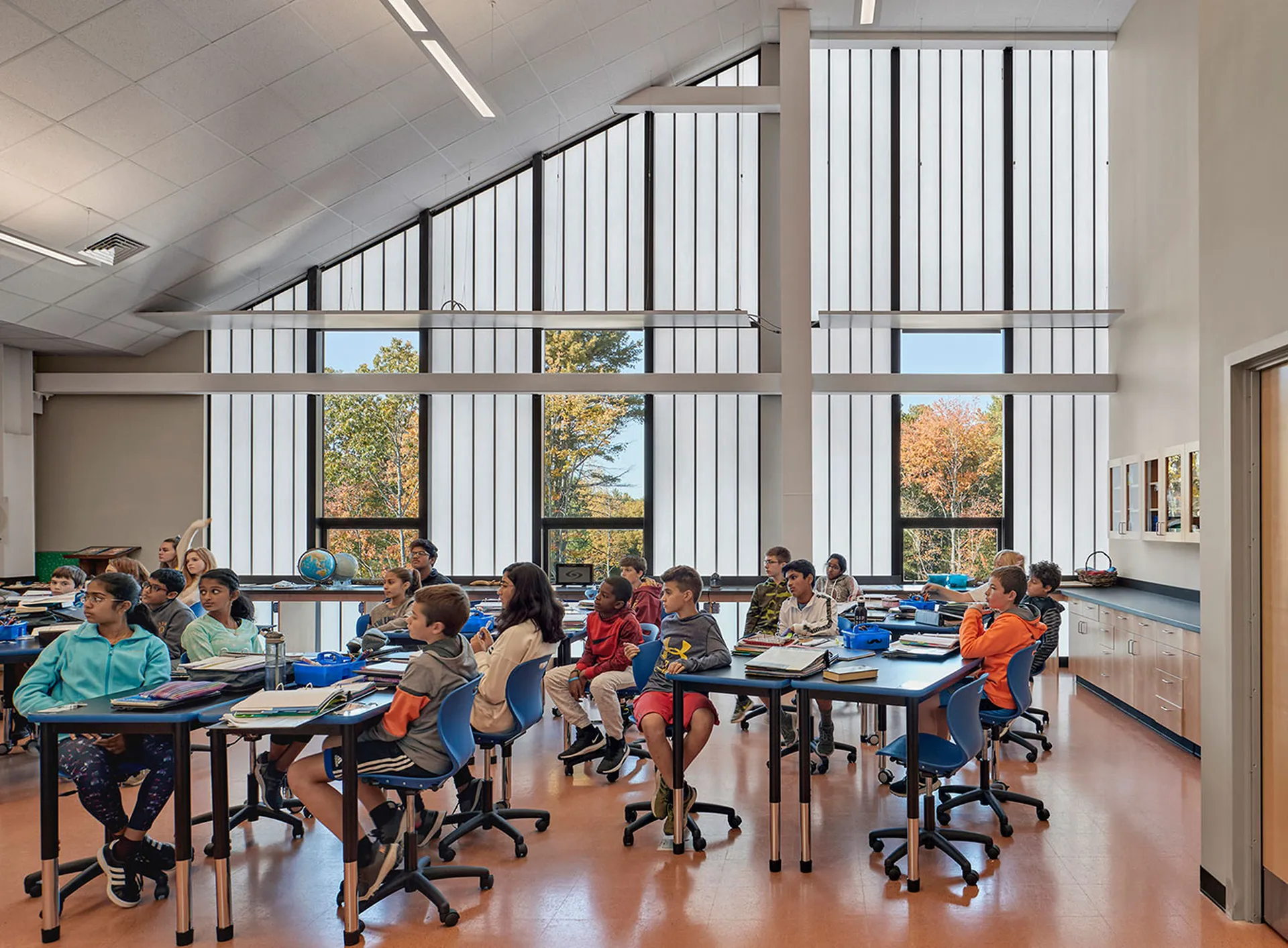 UniGrid FRP wall system used in classroom in education facility / school