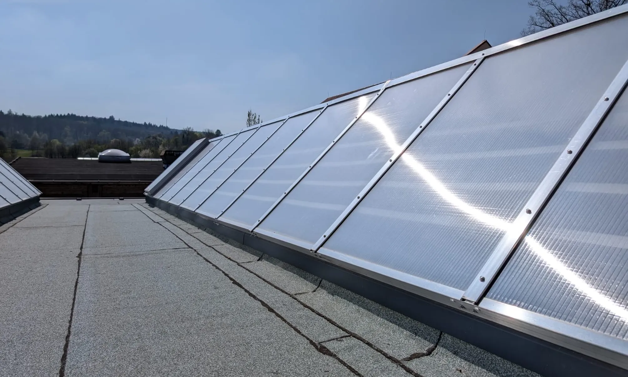 Kingspan Essmann Sattellichtbandsysteme SLB basic ID 1200 plus Motorworld Metzingen