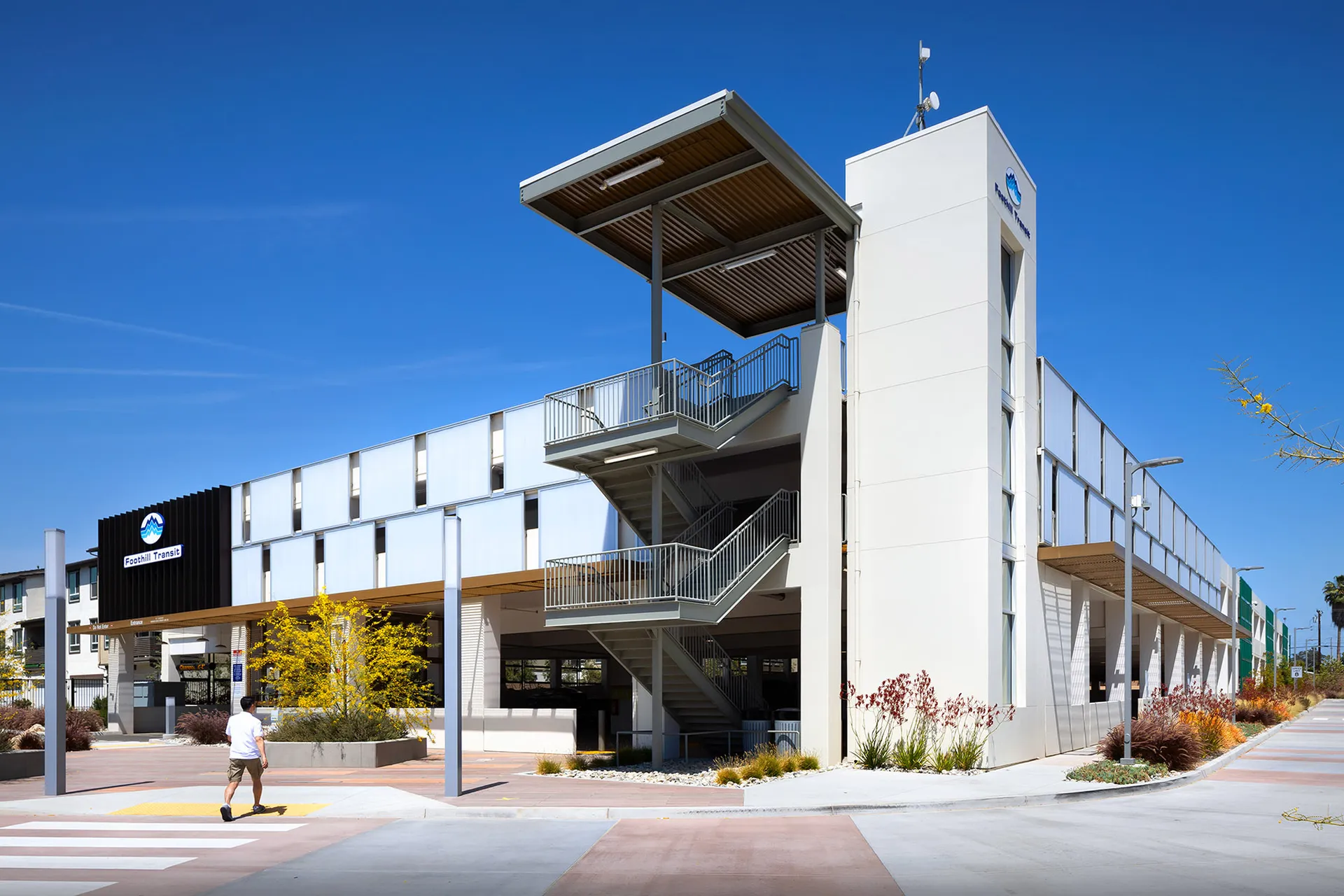 PentaClad™ Polycarbonate Cladding System used on parking garage transit center