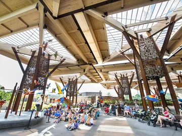 U-Lite™ Polycarbonate Canopy in zoo