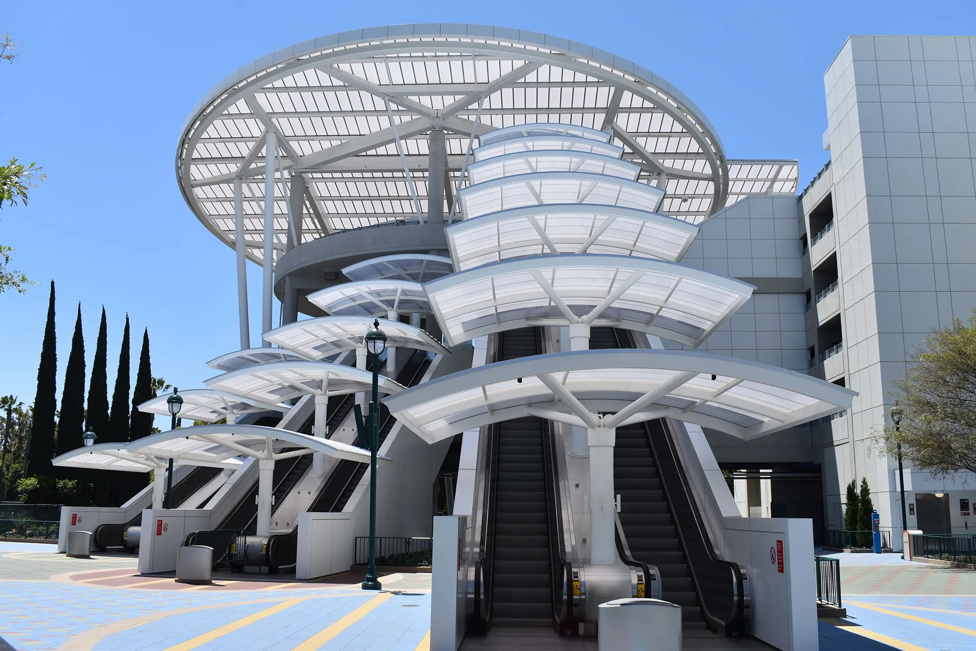 Briteway® polycarbonate canopy over parking garage entryway