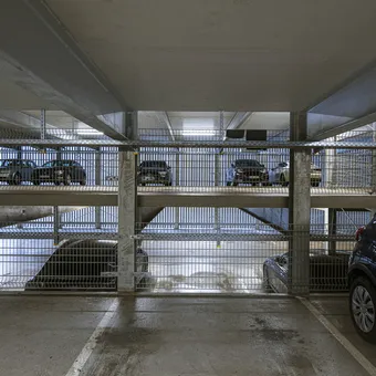 Schallschutzlamellen am Quartiersparkhaus Berlin