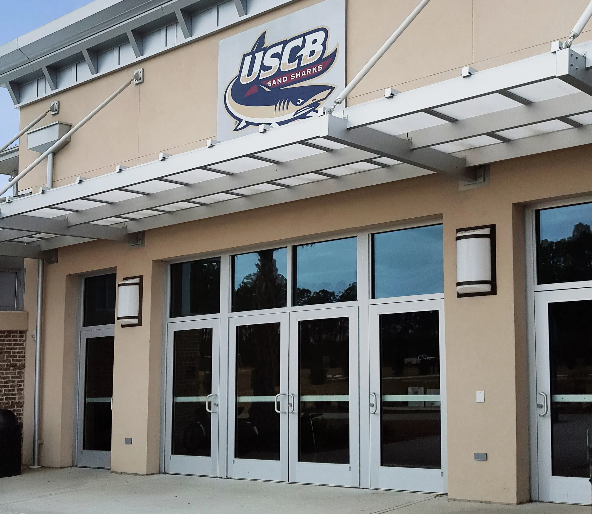 LiteBrow™ Suspended Canopy System over college building entryway