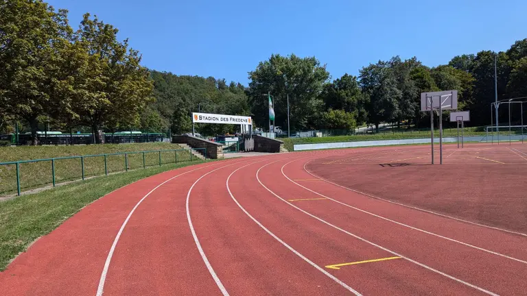 WGF-ARENA-Außengelände