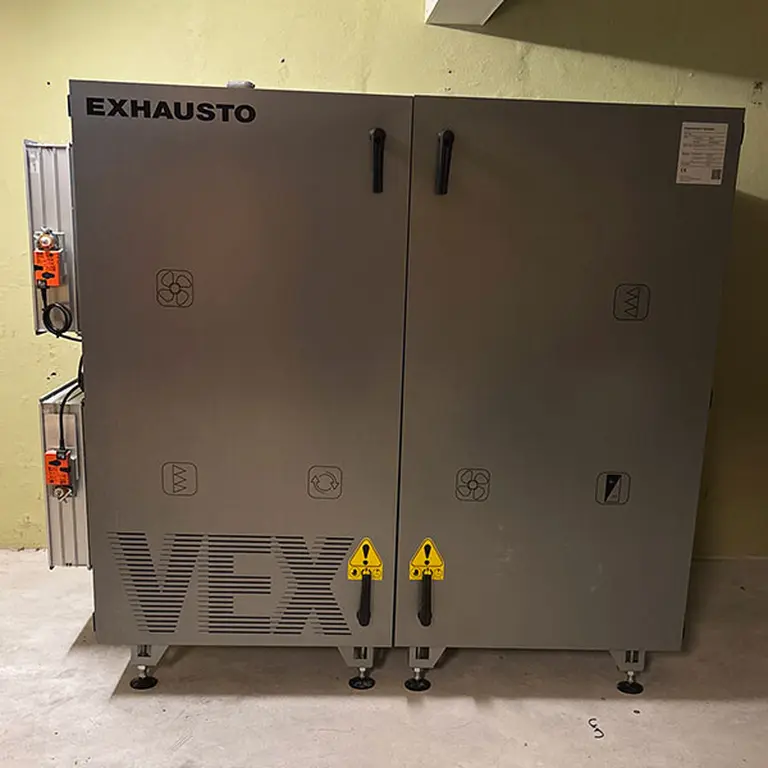 VEX1000 i kælder - samlet efter SPLIT-levering