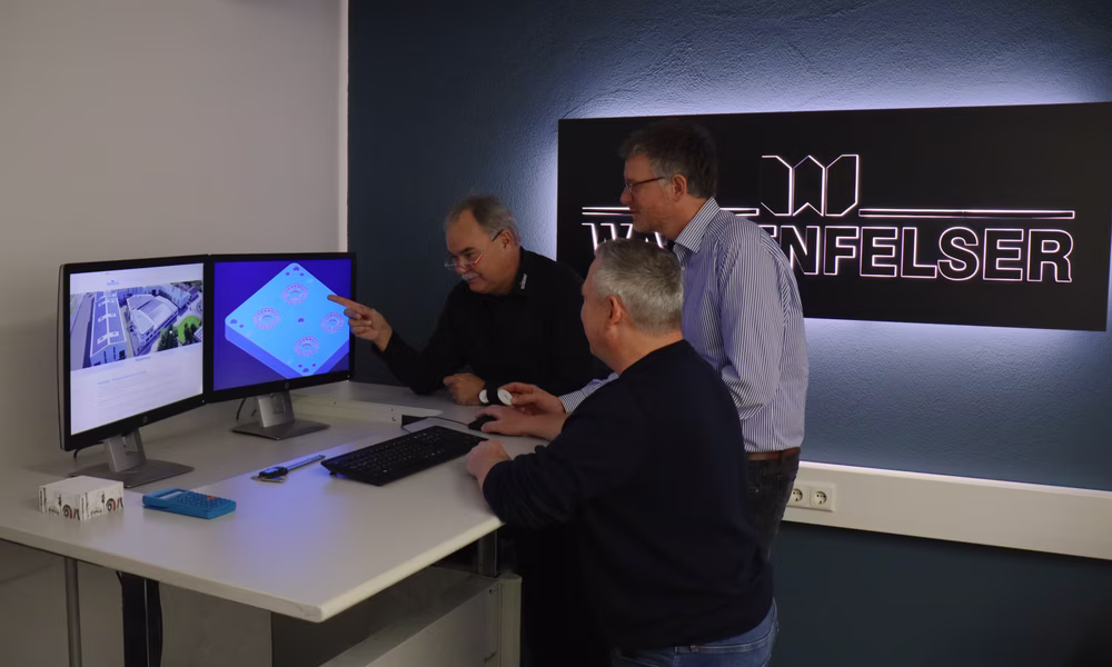 Projektbesprechung bei Wartenfelser