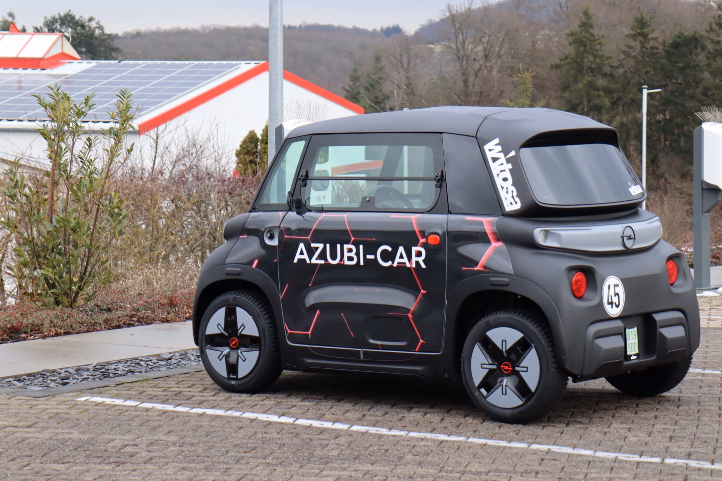 AZUBI-CAR - Opel Rocks