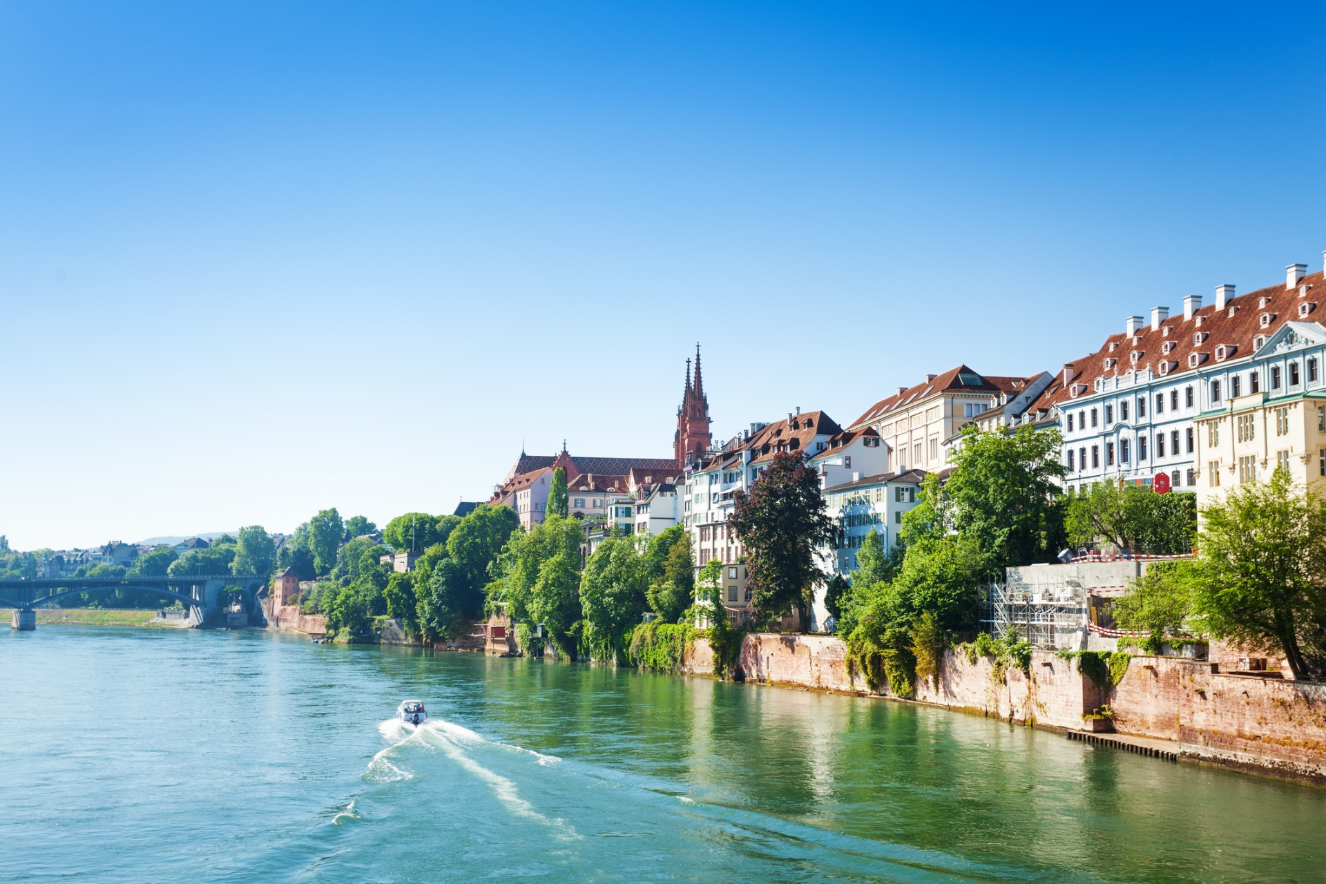 Basel, Blick auf den Rhein und die Altstadt