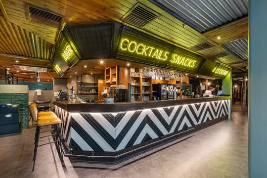 Center Parcs Vossemeren - Time Out Bowling Café