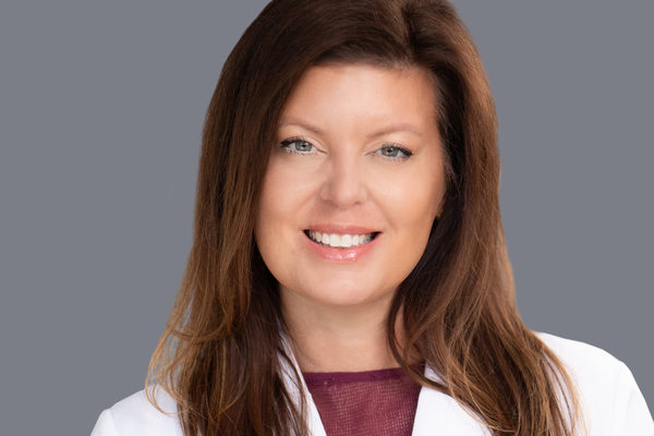 Jennifer Nelson Headshot