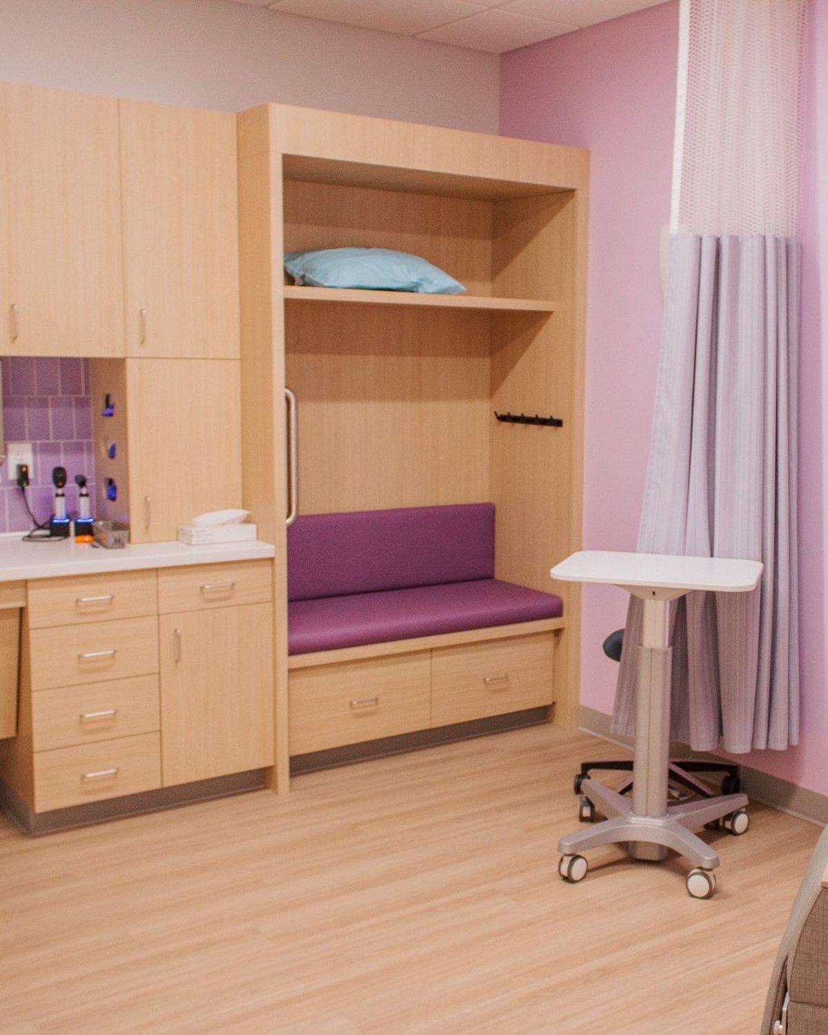 Herself Health Appointment Room