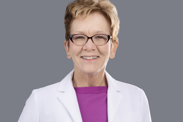 Krista Hultgren Headshot