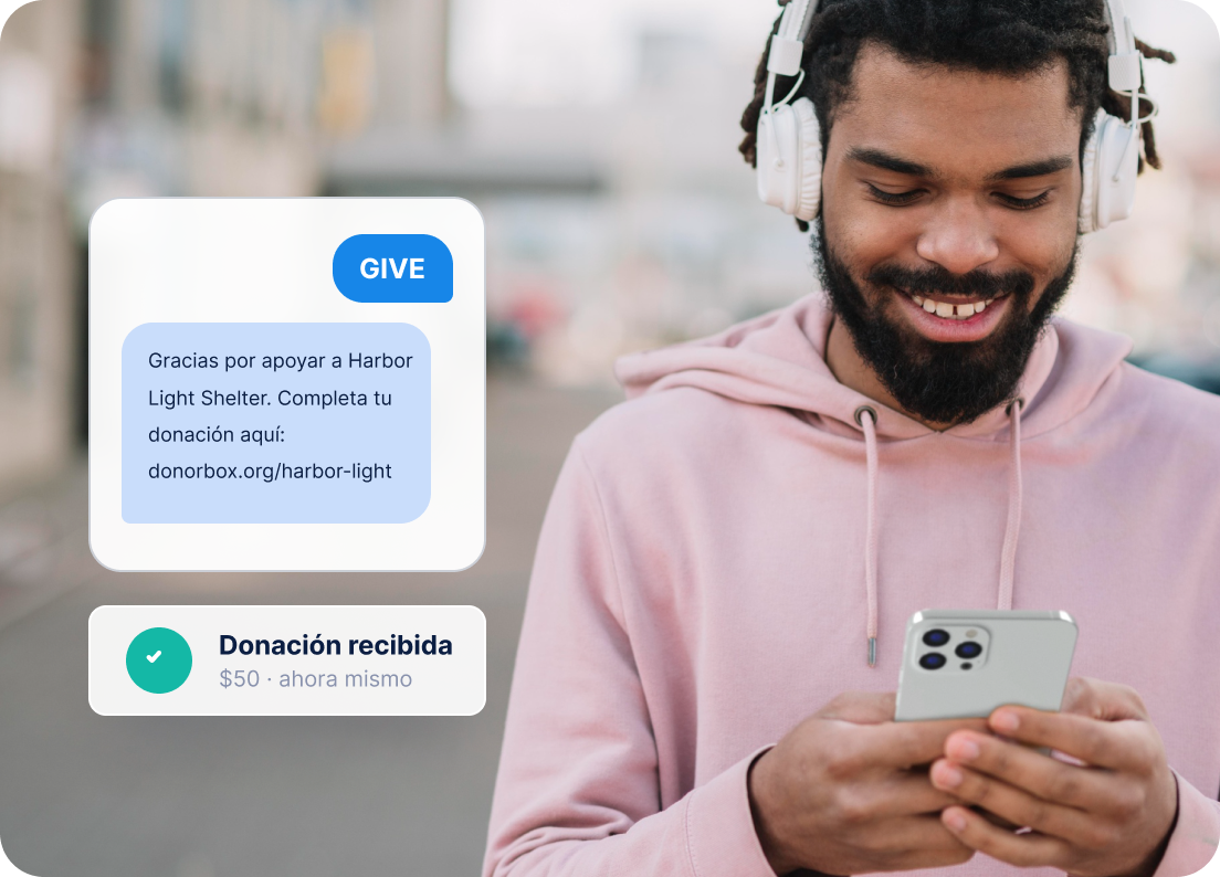 Donación por SMS y confirmación en el teléfono de un donante.