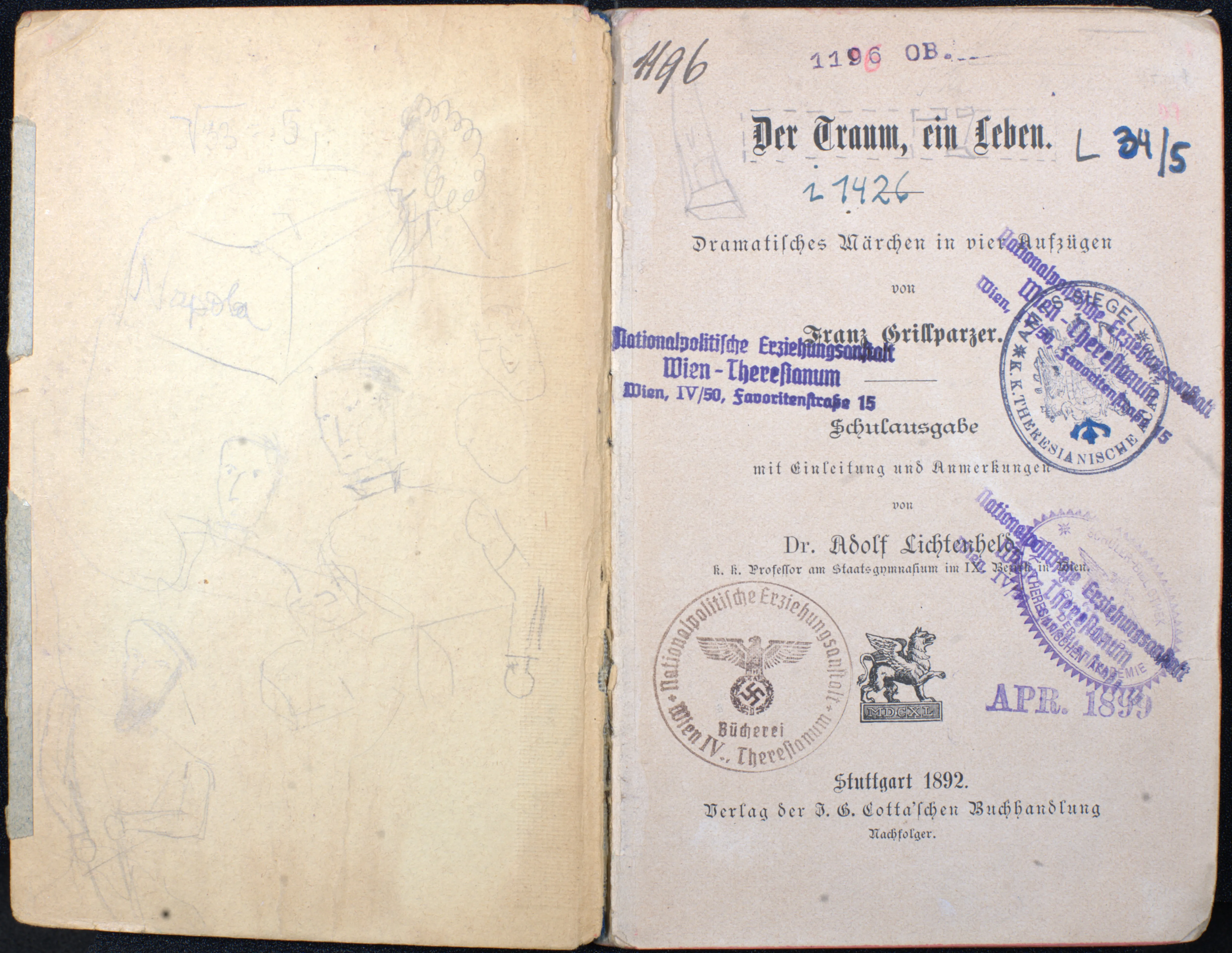 Seite eins des Buches Der Traum, ein Leben mit Stempeln und Referenznummern versehen