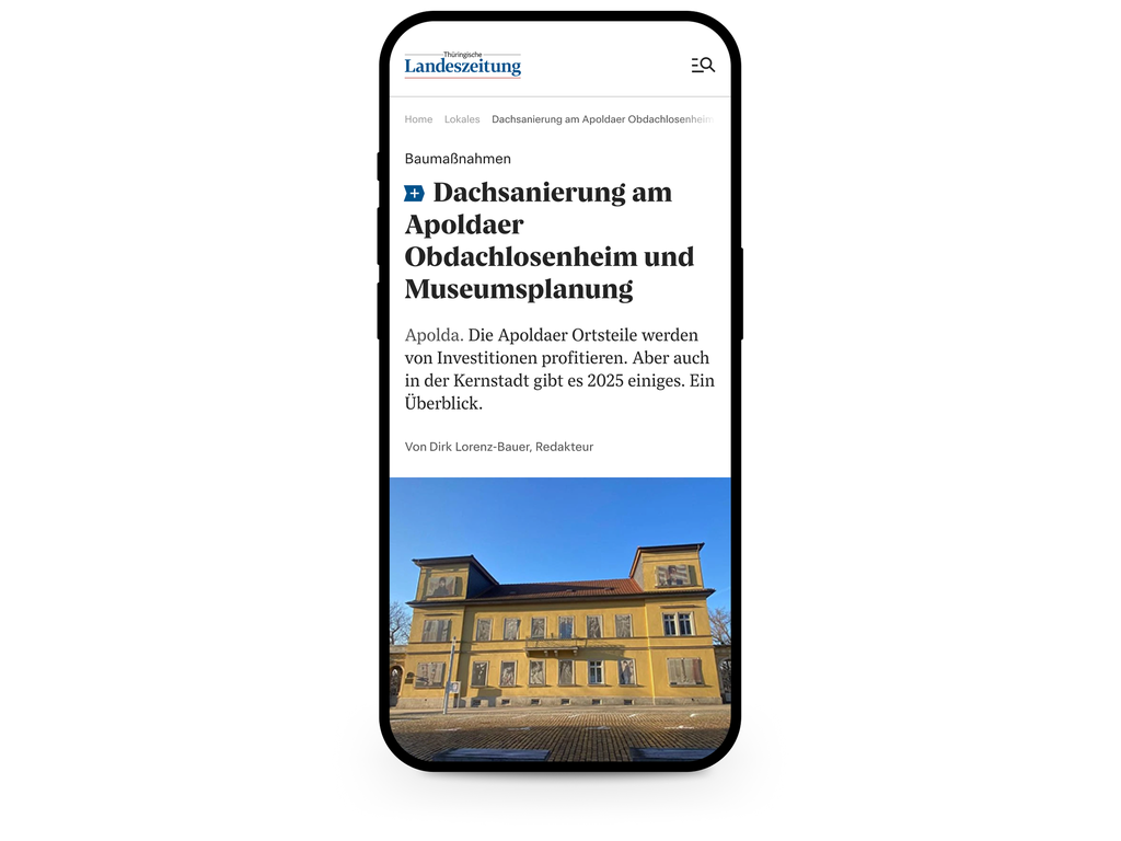 Smartphone zeigt die Titelseite der „Thüringische Landeszeitung".
