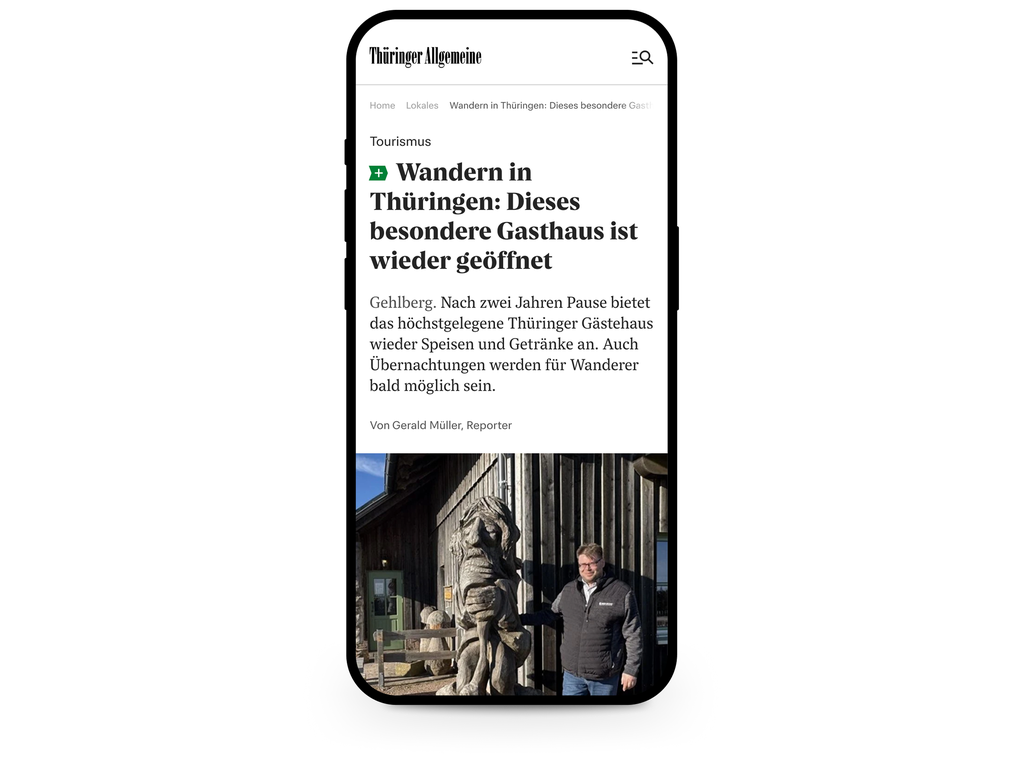 Smartphone zeigt die Titelseite der „Thüringer Allgemeine".
