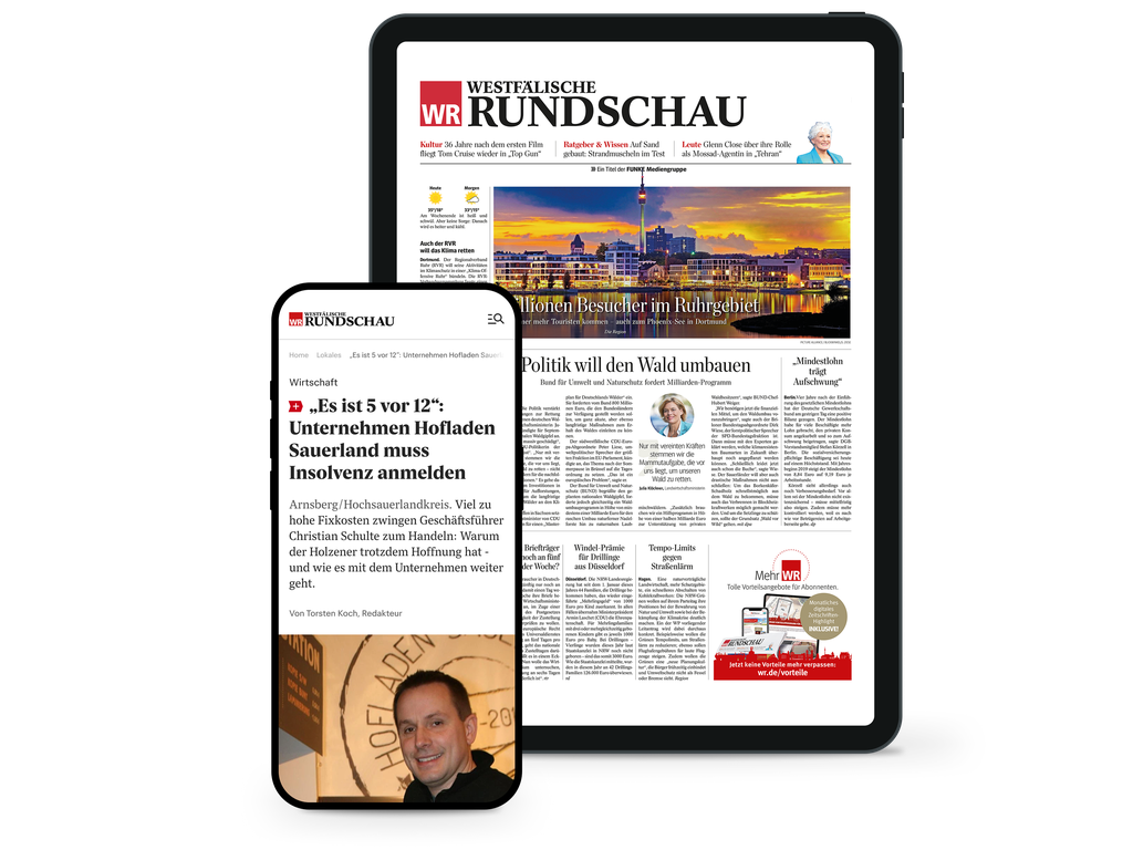 Tablet und Smartphone zeigen die Titelseite der „Westfälische Rundschau".